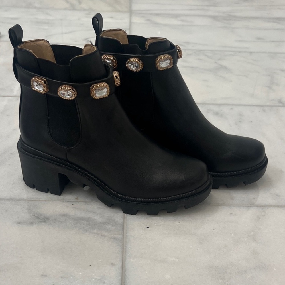 Steve Madden Black Boots with Rhinestones *BRAND NEW NEVER WORN